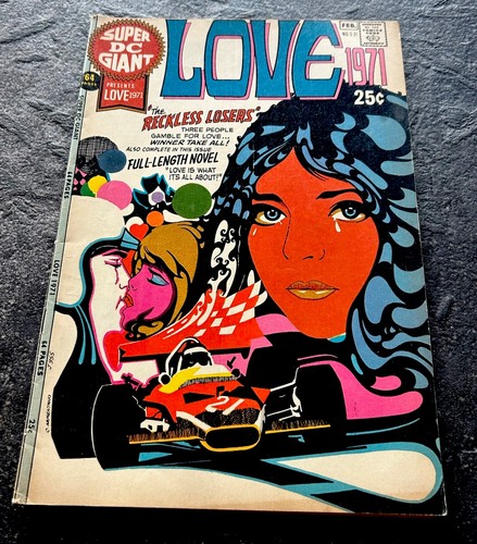 Super giant comic book - dc,